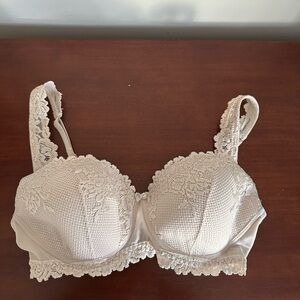intimissimi Lace Underwire Bra in Light Beige